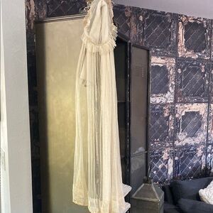 Cream vintage bridal veil from 1800’s